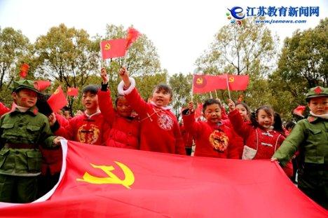 大学课余生活应该充实一点还是轻松一点？