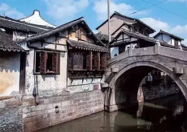 受邀出席
